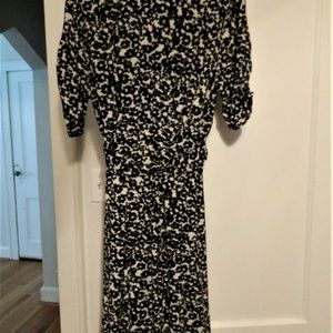 Black and White Print Dress - Size 14